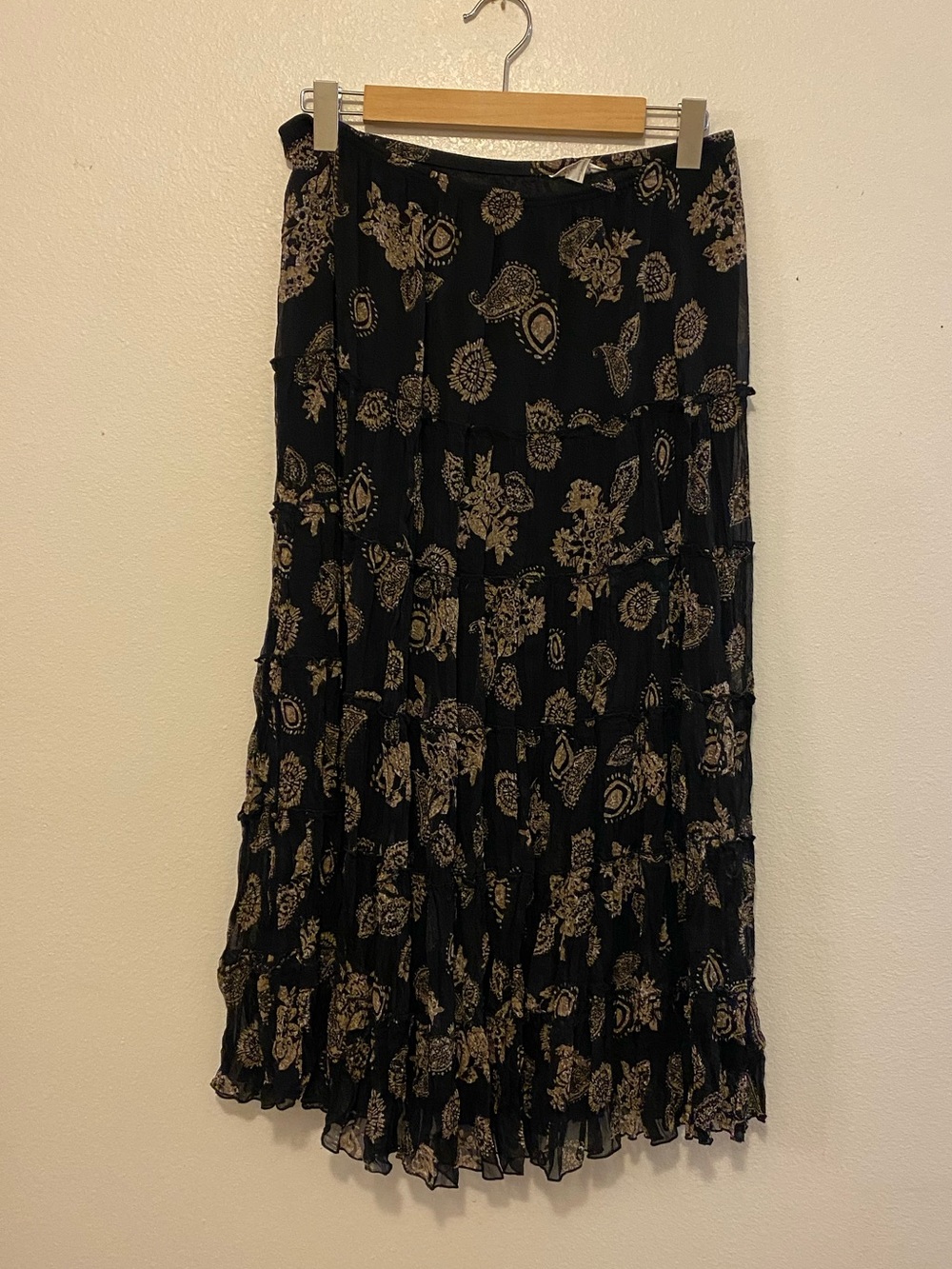 Christopher & Banks Black Maxi Skirt with Beige Floral Print